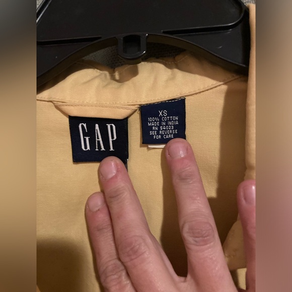 Vintage Gap button up collared light jacket with pockets - Picture 4 of 10